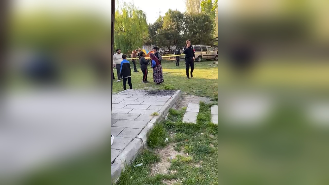 İstanbul Esenyurt'ta Deprem Sonrası Parkta Silahlı Saldırı: Eş ve Baldız Yaralandı