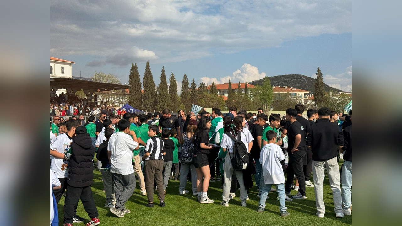 Muğlaspor, Şampiyonluk Kupasını Kazandı