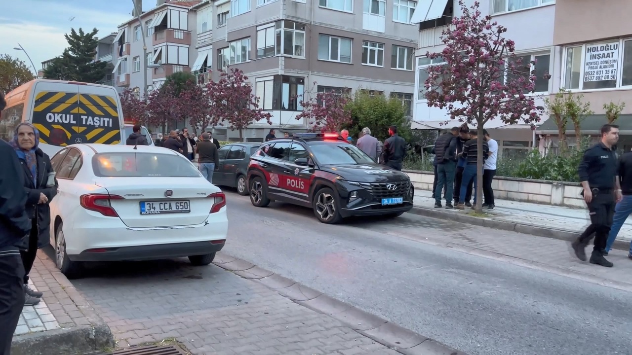 Büyükçekmece'de Park Yeri Tartışması Silahlı Kavgaya Dönüştü: 1 Ölü, 1 Yaralı