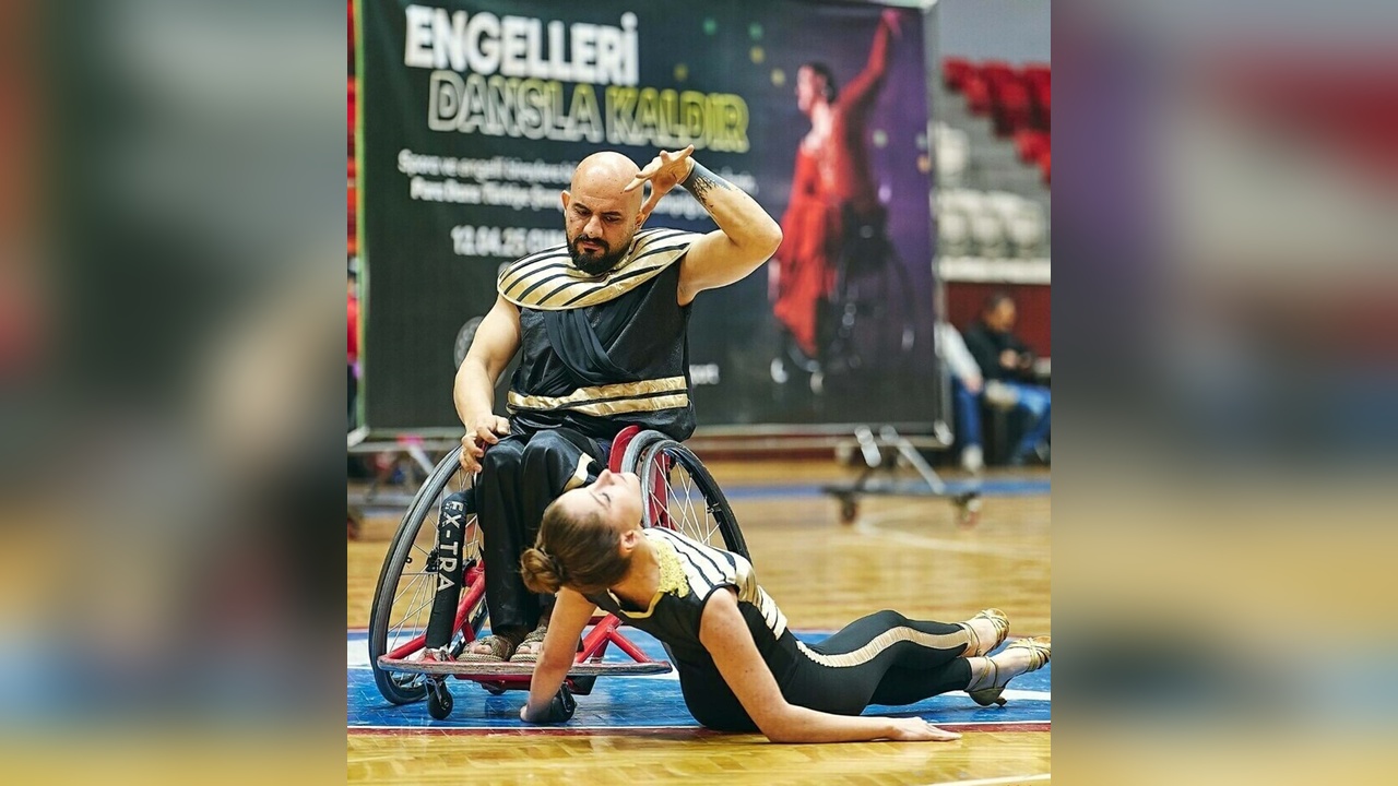 Dünyaca Ünlü Dansçı Engelleri Aşarak Şampiyon Oldu