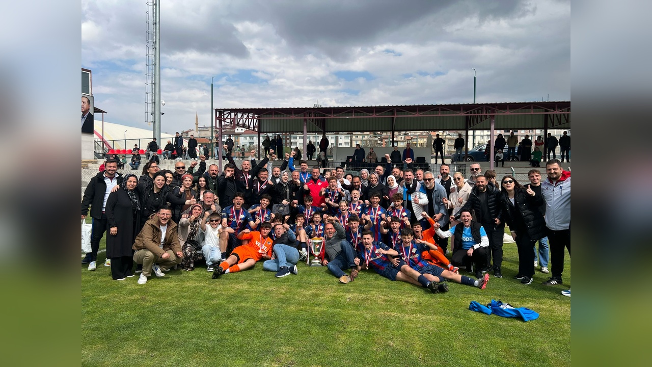 1461 Trabzon FK U14 Takımı Türkiye Şampiyonluğunu Kazandı