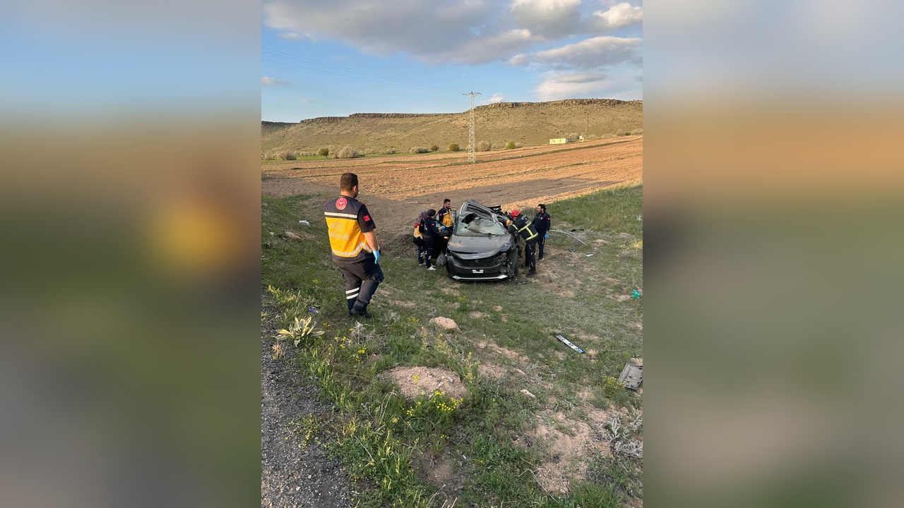 Nevşehir'de İki Otomobilin Çarpışması Sonucu 2 Kişi Hayatını Kaybetti