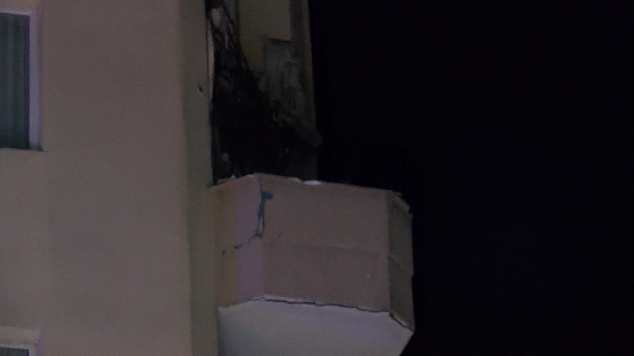 Kadıköy’de 6 Katlı Binanın 5’inci Kat Balkonunda Çökme Meydana Geldi