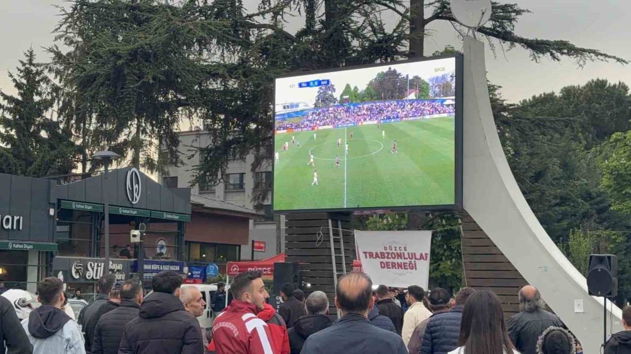 Gençlik Ligi Finali Dev Ekranda İzleyicilerle Buluştu