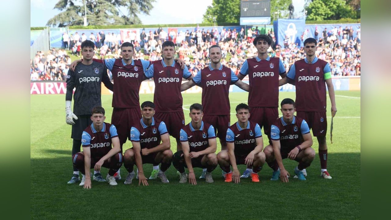 Trabzonspor U19, UEFA Gençlik Ligi Finalinde Barcelona'ya 3-1 Mağlup Oldu