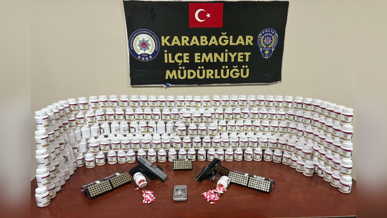İş Yerinde Uyuşturucu ve Ruhsatsız Silah Ele Geçirildi