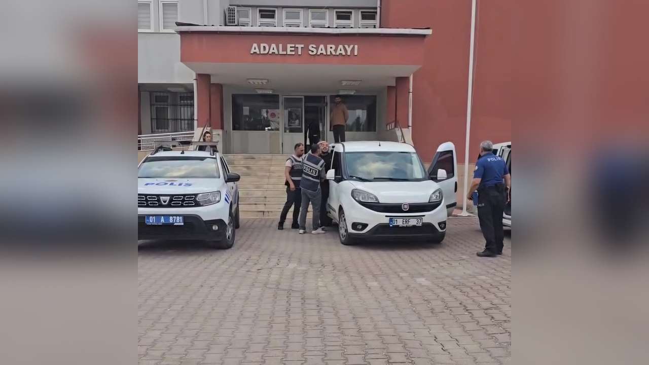Uyuşturucu Suçlamasıyla Tutuklanan Şahıs, Mahkeme Önünde Duygusal Anlar Yaşadı