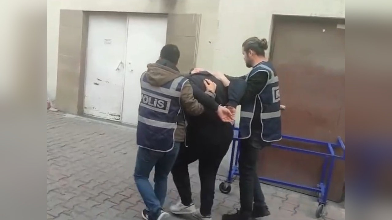 Kayseri'de 33 Yıl 9 Ay Hapis Cezası Olan Firari Hükümlü Yakalandı