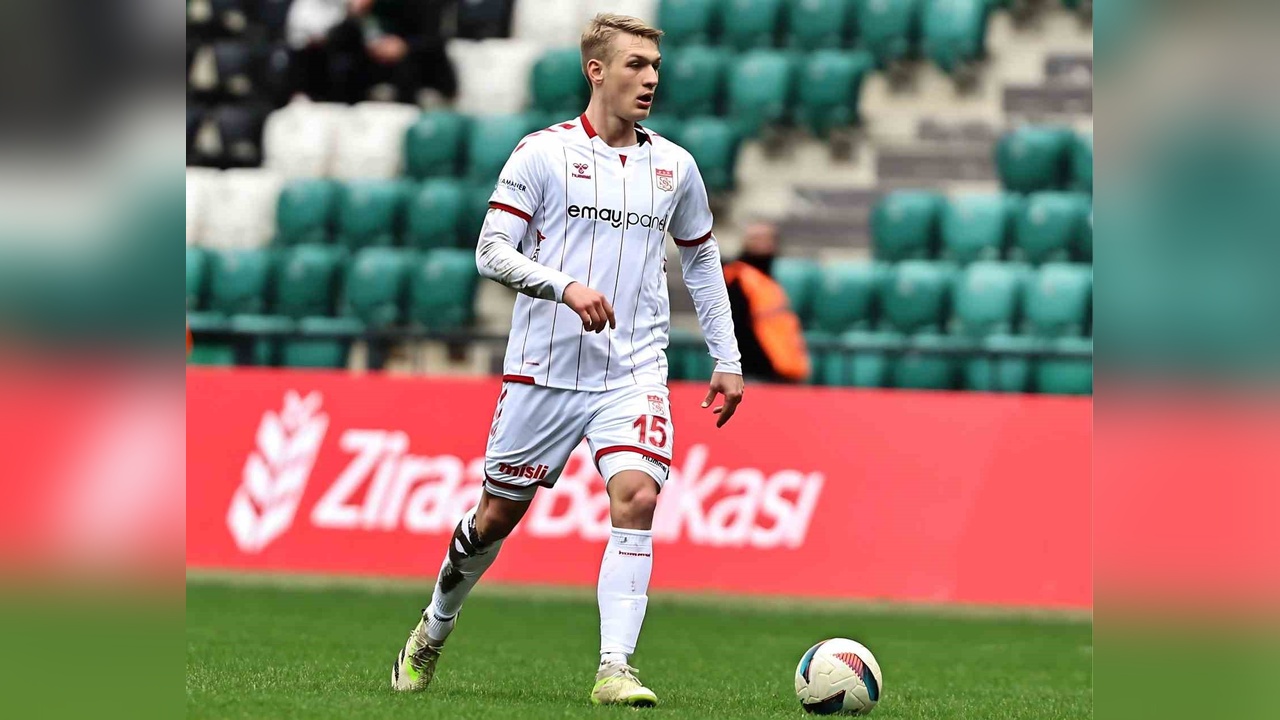Sivasspor’un Genç Oyuncusu Jan Bieganski Ameliyat Edildi
