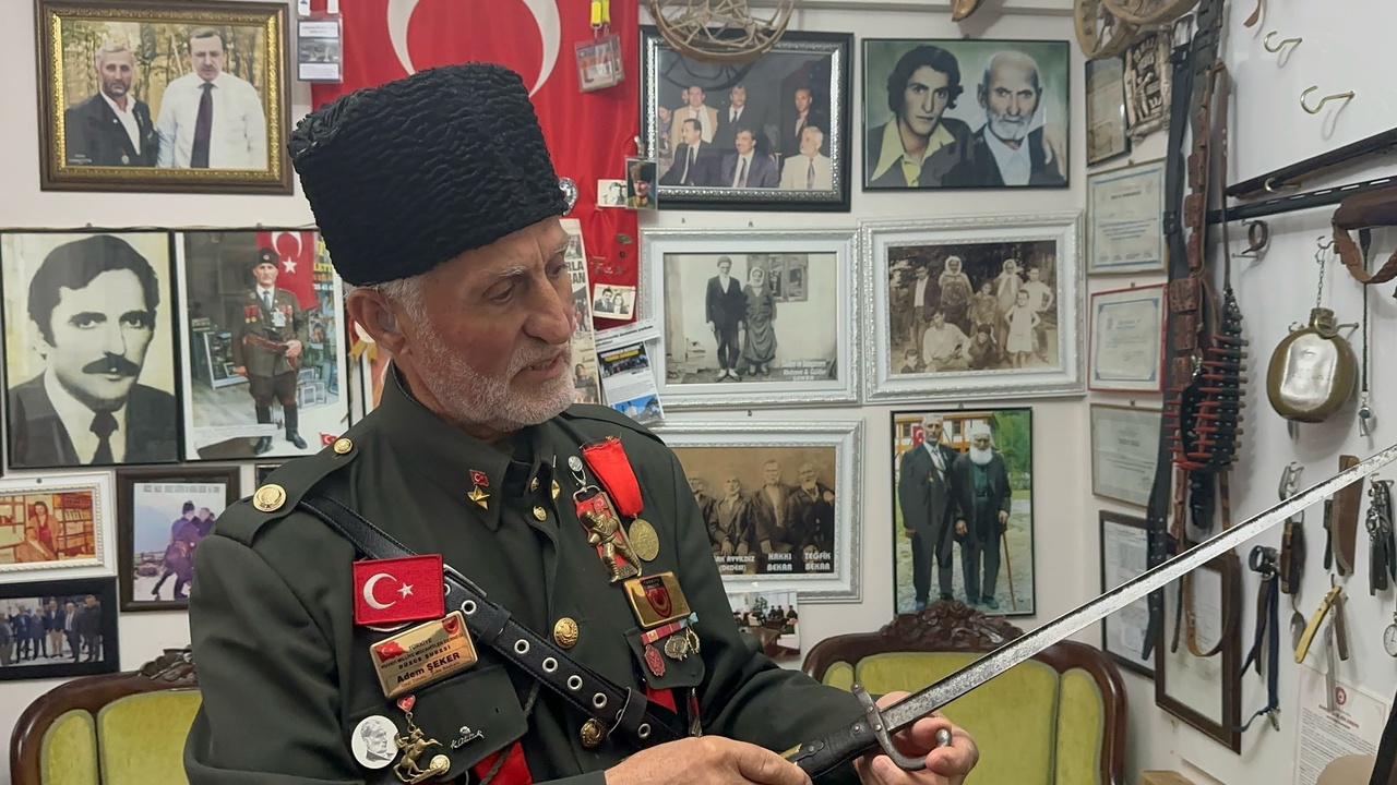 Dedesi Kurtuluş Savaşı Gazisi Olan Genç, Evini Tarihi Bir Müzeye Dönüştürdü
