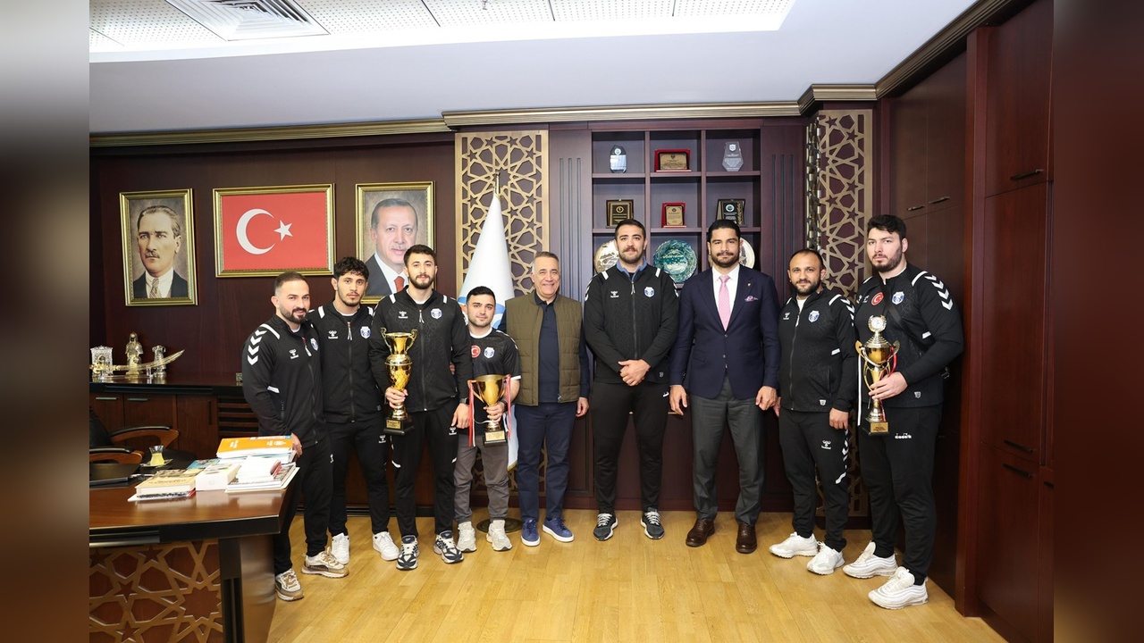 Taha Akgül’den Abdurrahman Dursun’a Ziyaret