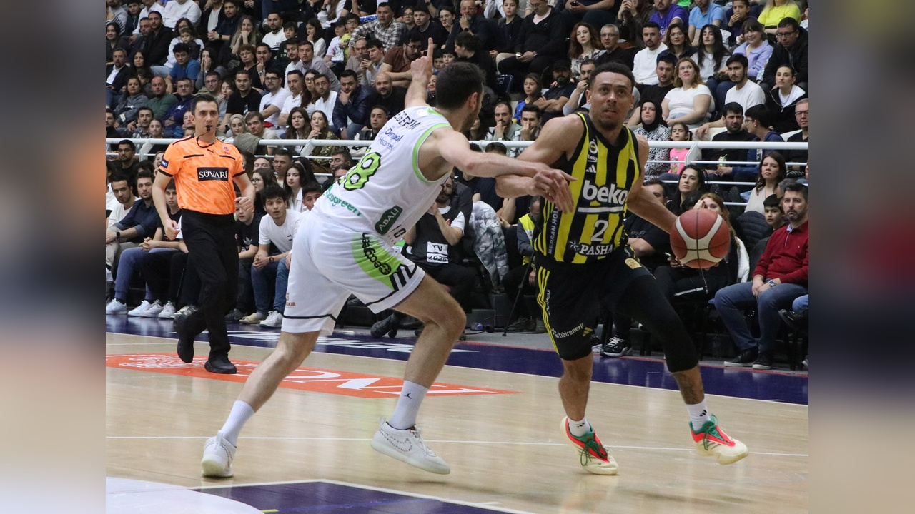 Merkezefendi Belediyesi Basket, Fenerbahçe Beko'yu 79-63 Mağlup Etti