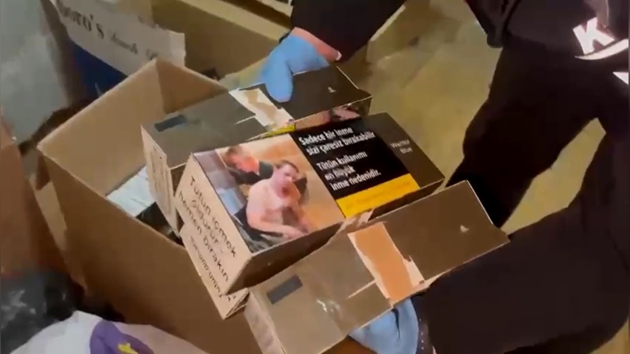 Samsun'da Düzenlenen Kaçak Tütün Operasyonunda İki Kişi Gözaltına Alındı