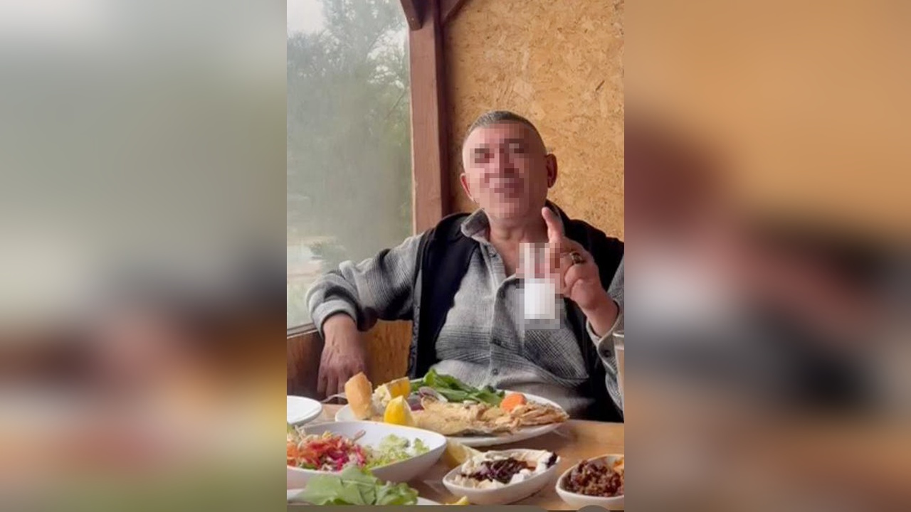 Kadın Müzisyene 7 Bıçak Darbesiyle Saldırı
