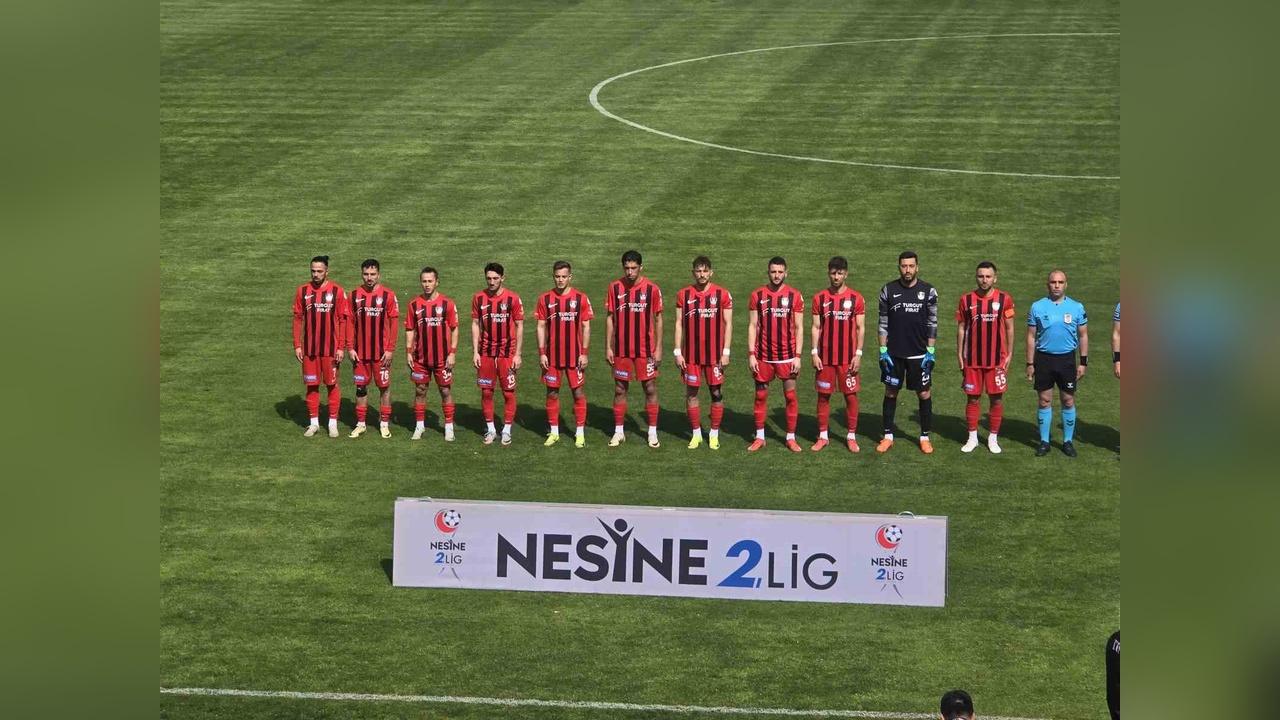 Vanspor FK, Karaman FK Karşısında Farklı Kazandı: 4-1
