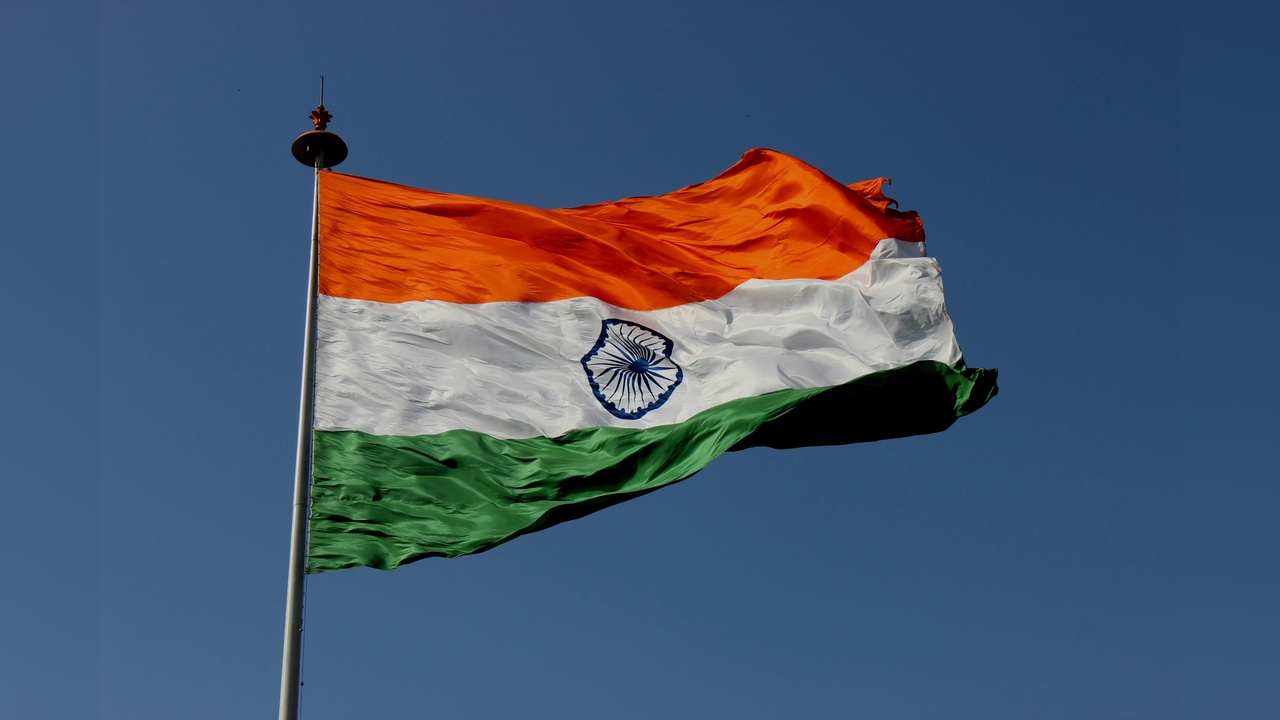 Hindistan, Pakistan'dan Gelen Tüm İthalatı Resmen Yasakladı