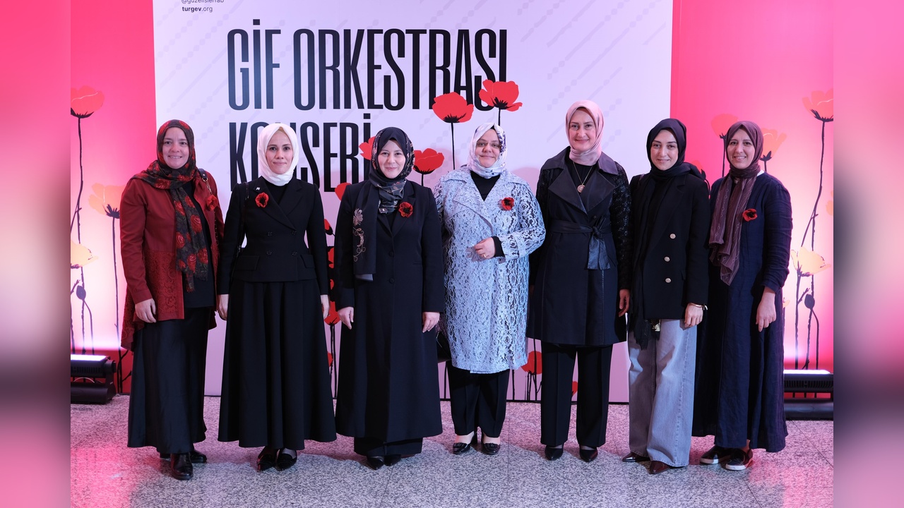 GİF Kadın Orkestrası İstanbul Konseriyle Sanatseverleri Büyüledi