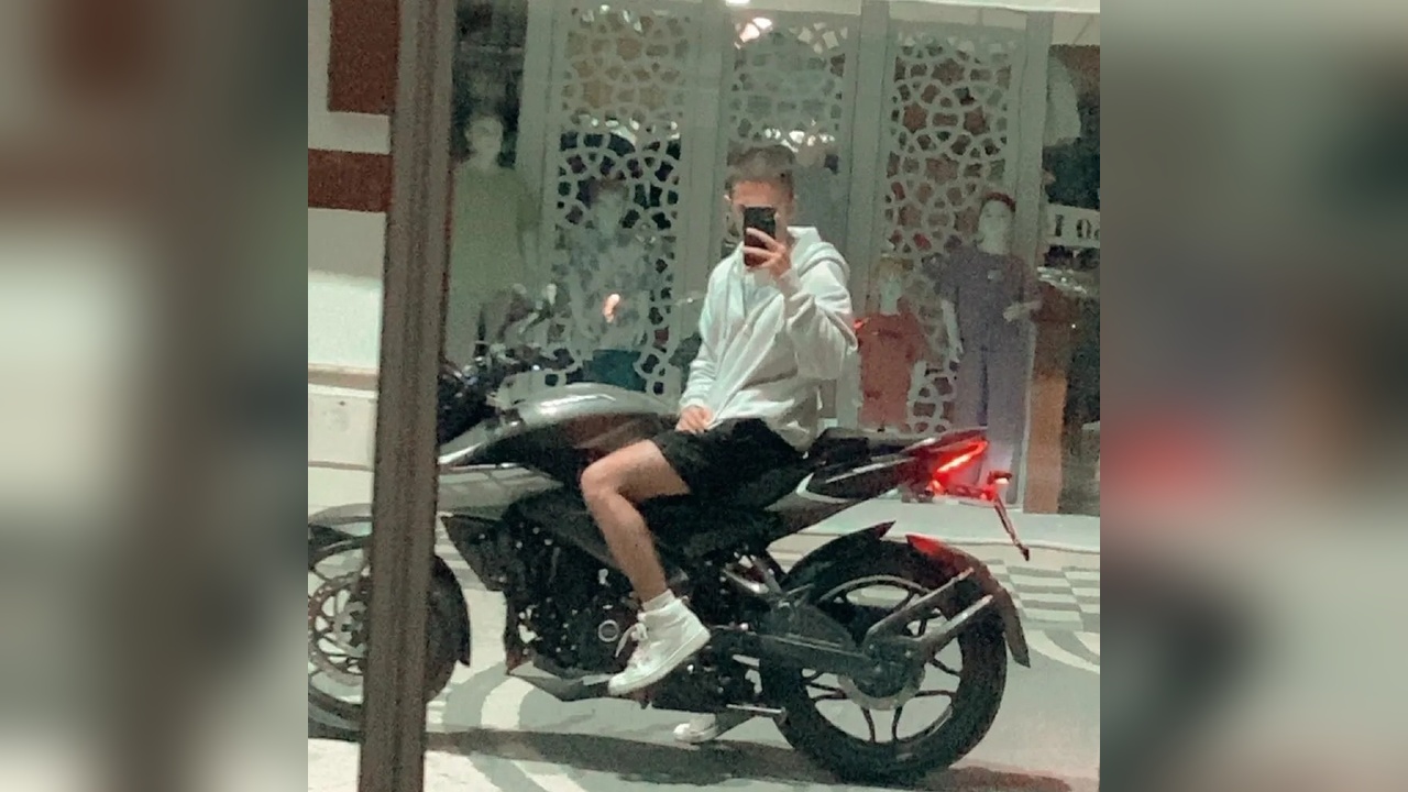 Motosiklet Kazasında Hayatını Kaybeden Emirhan Son Yolculuğuna Uğurlandı