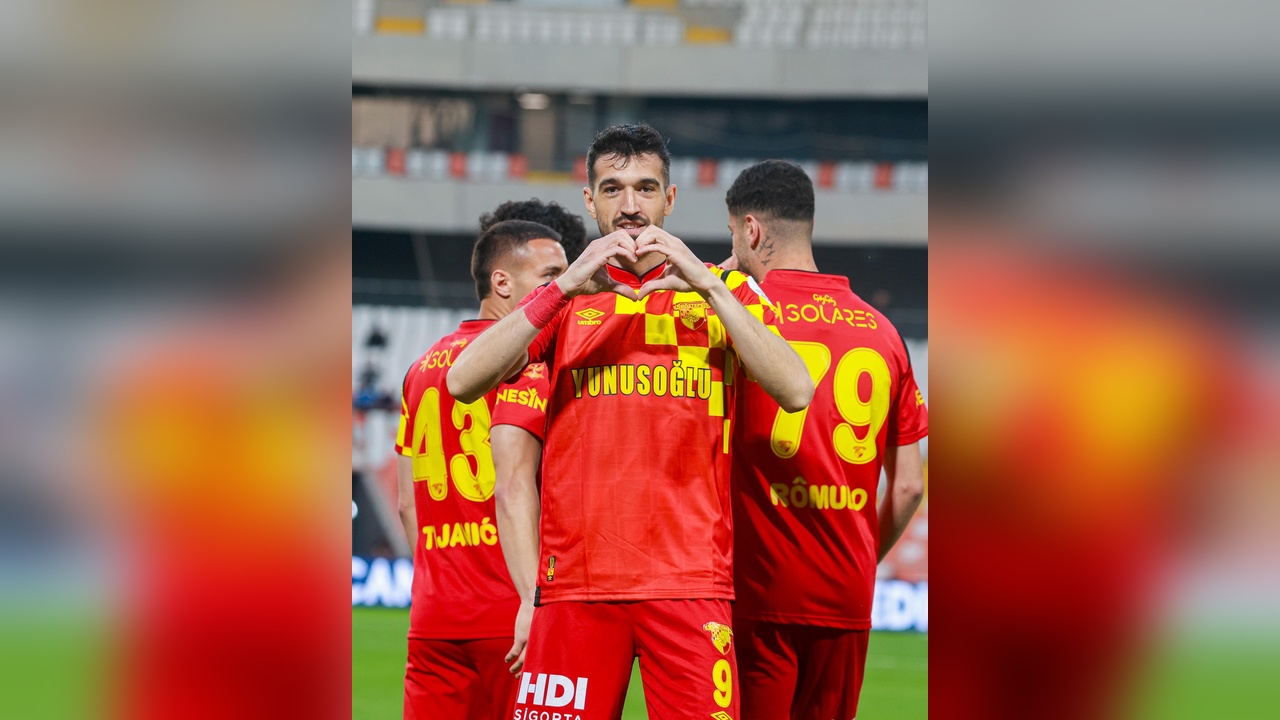 Göztepe'de Kubilay kanat performansını yükseltti