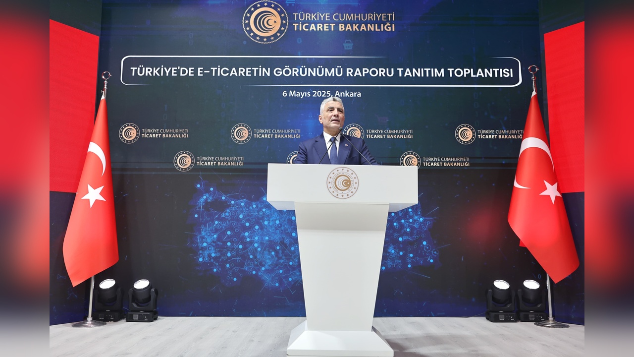 Bakan Bolat açıkladı e-ticaret hacmi 3 trilyon 162 milyon liraya ulaştı