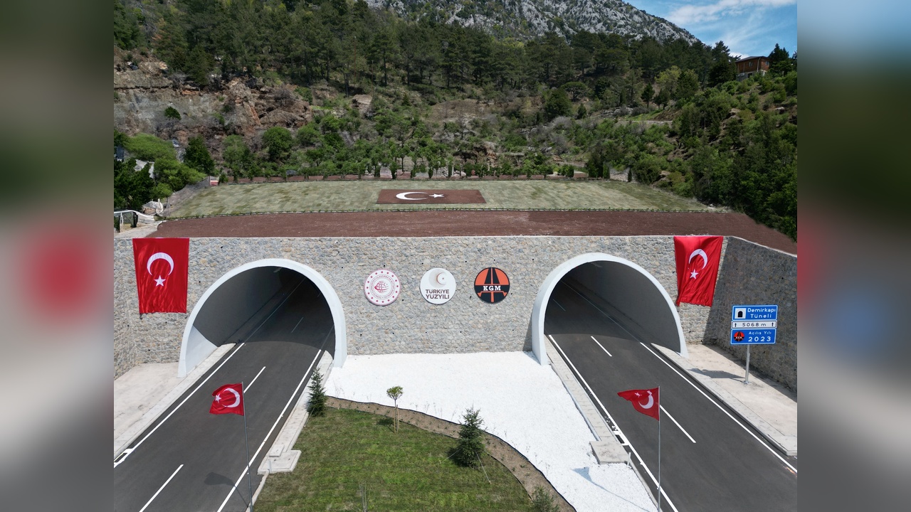 Bakan Uraloğlu açıkladı 23 yılda 430 yeni tünel inşa edildi