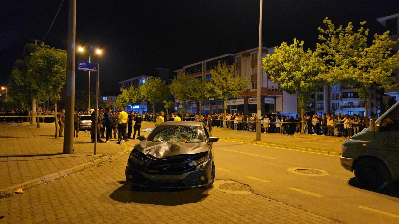 Sürücü otomobiliyle 2 kadına çarparak ölümüne neden oldu, tutuklandı