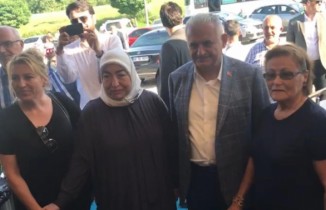Binali Yıldırım’a yoğun ilgi