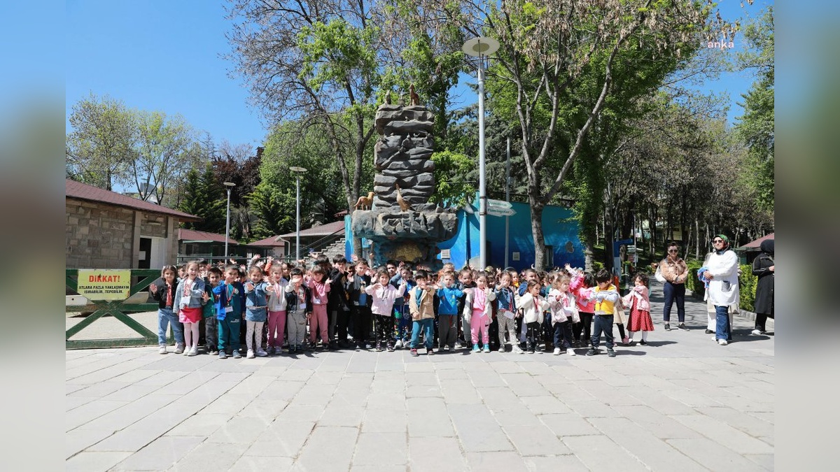 Keçiören Belediyesi'nden 100 Çocuğa Evcil Hayvan Parkı Ziyareti