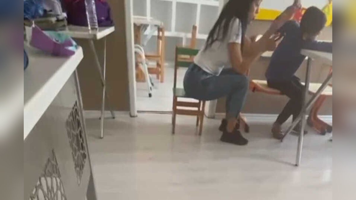 Adana'da özel eğitim öğretmeni B.N.T., öğrencilere şiddet uyguladığı görüntüler sonrası adliyeye sevk edildi