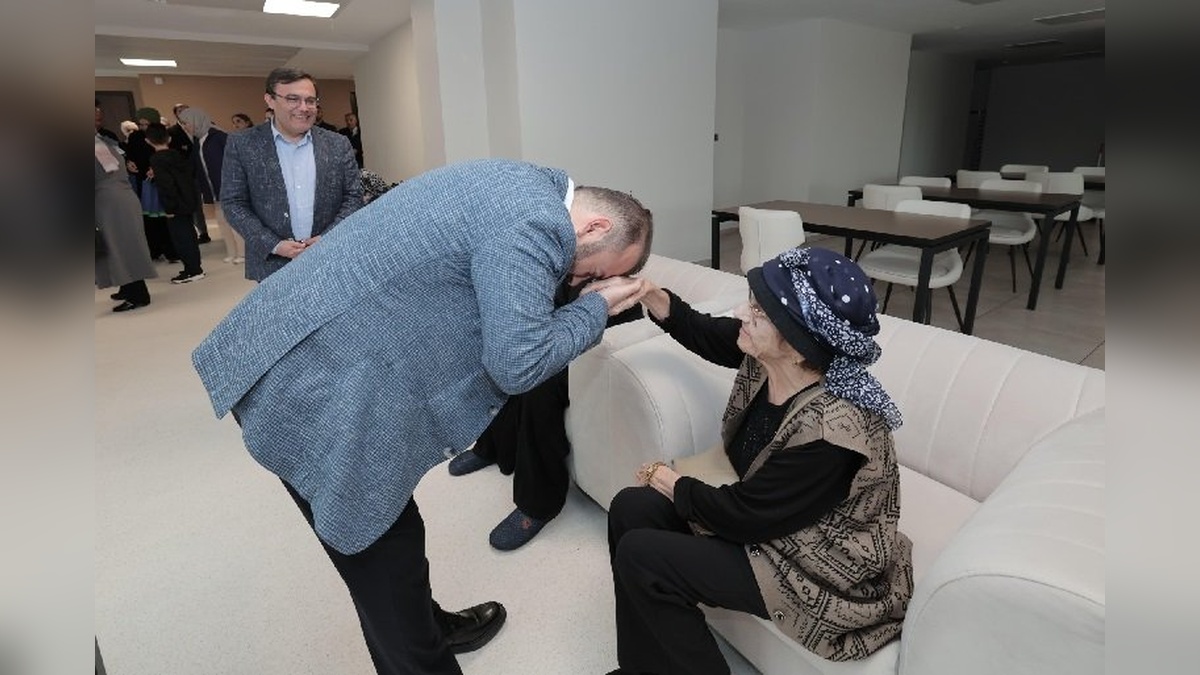 Candaroğlu: Annelerimiz, toplumun temel direğidir
