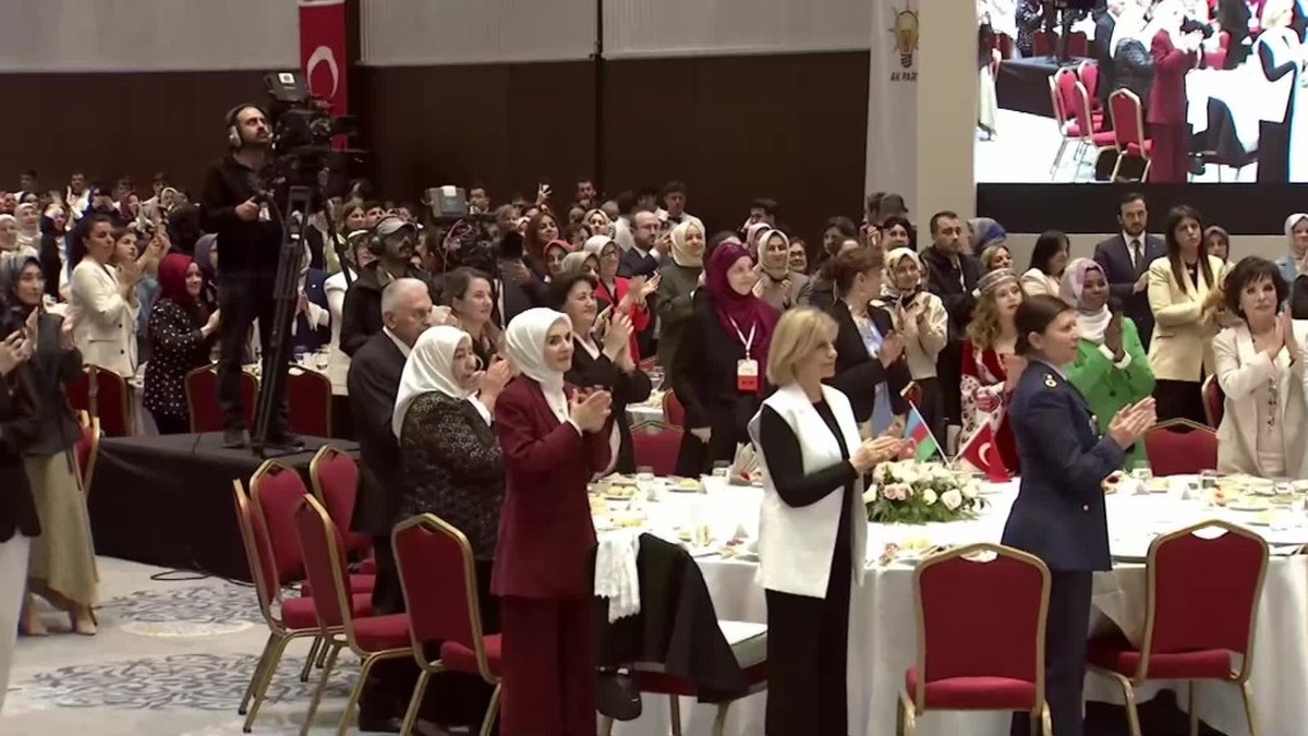 Erdoğan: Anneler Günü'nde şehit ve gazi annelerine özel kutlama, 'Terörsüz Türkiye' vurgusu