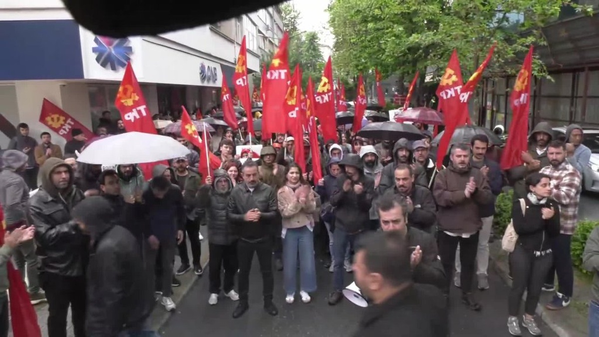TKP, Çalık Holding Önünde Eylem: 'İşçiyi Döverek Öldüren Düzeni Değiştireceğiz'