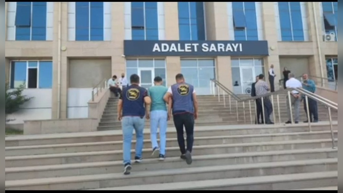 Van'da 8 Hırsızlık Şüphelisi Yakalandı