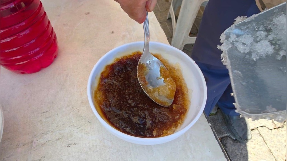 Silifke'de Toroslardan Gelen Kar, 'Karsambaç' Olarak Serinlik Sunuyor