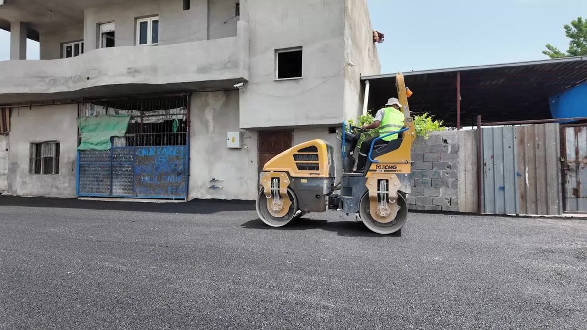 Yüreğir'de 31 Bin 500 Ton Asfalt Döşendi