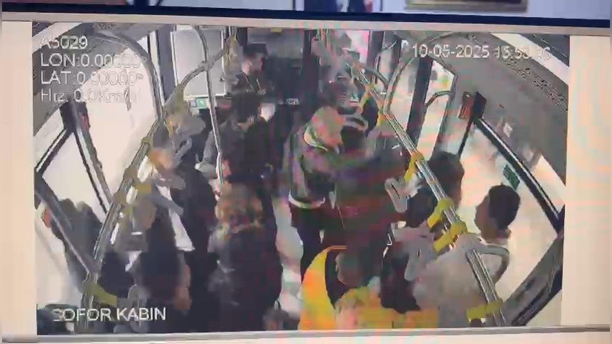 Beylikdüzü Metrobüs Kazası: Güvenlik Kamerası Görüntüleri Ortaya Çıktı