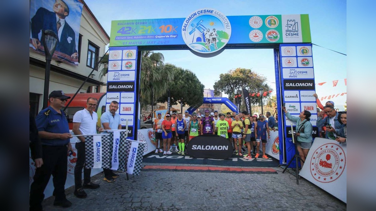 Çeşme Maratonu'nda Ahmet Bayram ve Aylar Ghazvini Birinci Oldu
