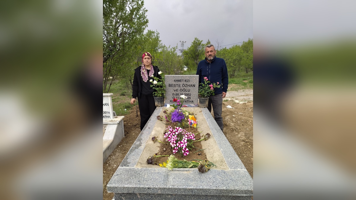 Malatya'da Anneler Günü'nde Beste Kızılay'ın Mezarı Ziyaret Edildi