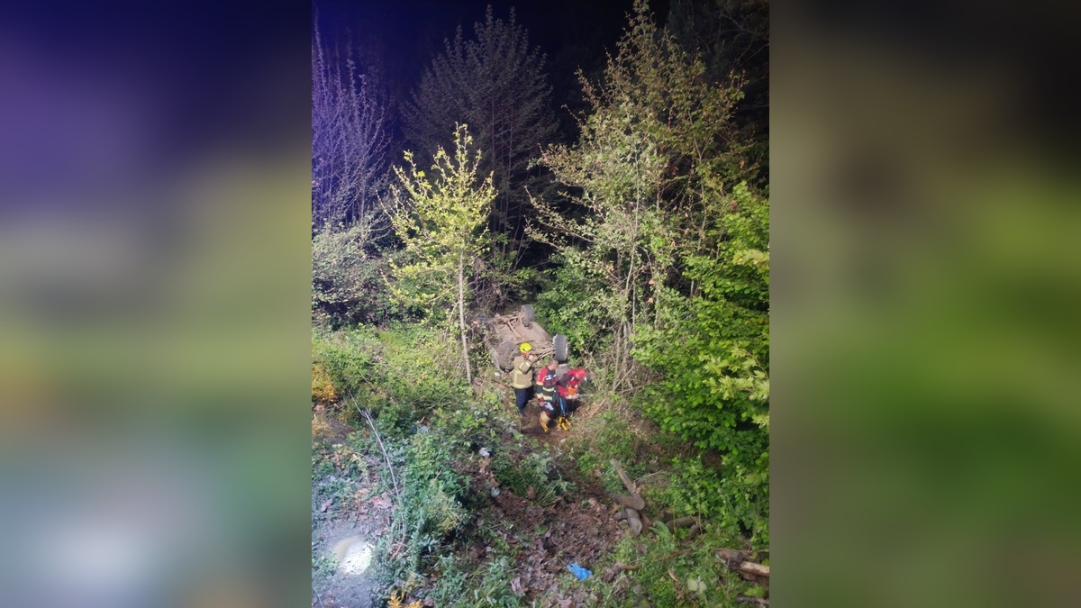 Edremit'te iki ayrı trafik kazası: 1 ölü, 6 yaralı