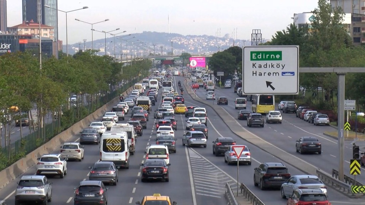 İstanbul Trafik Yoğunluğu Yüzde 62'ye Ulaştı