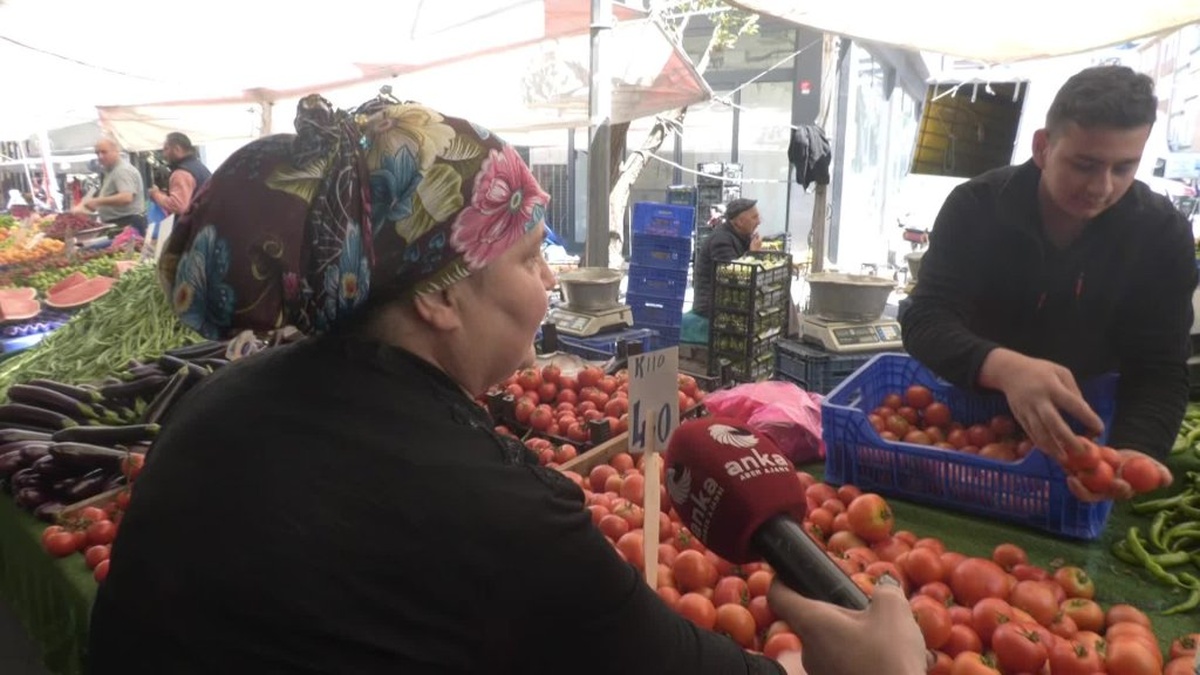 Pahalılık, Pazar Alışveriş Alışkanlıklarını Değiştirdi: 'Grama Düştük Artık'