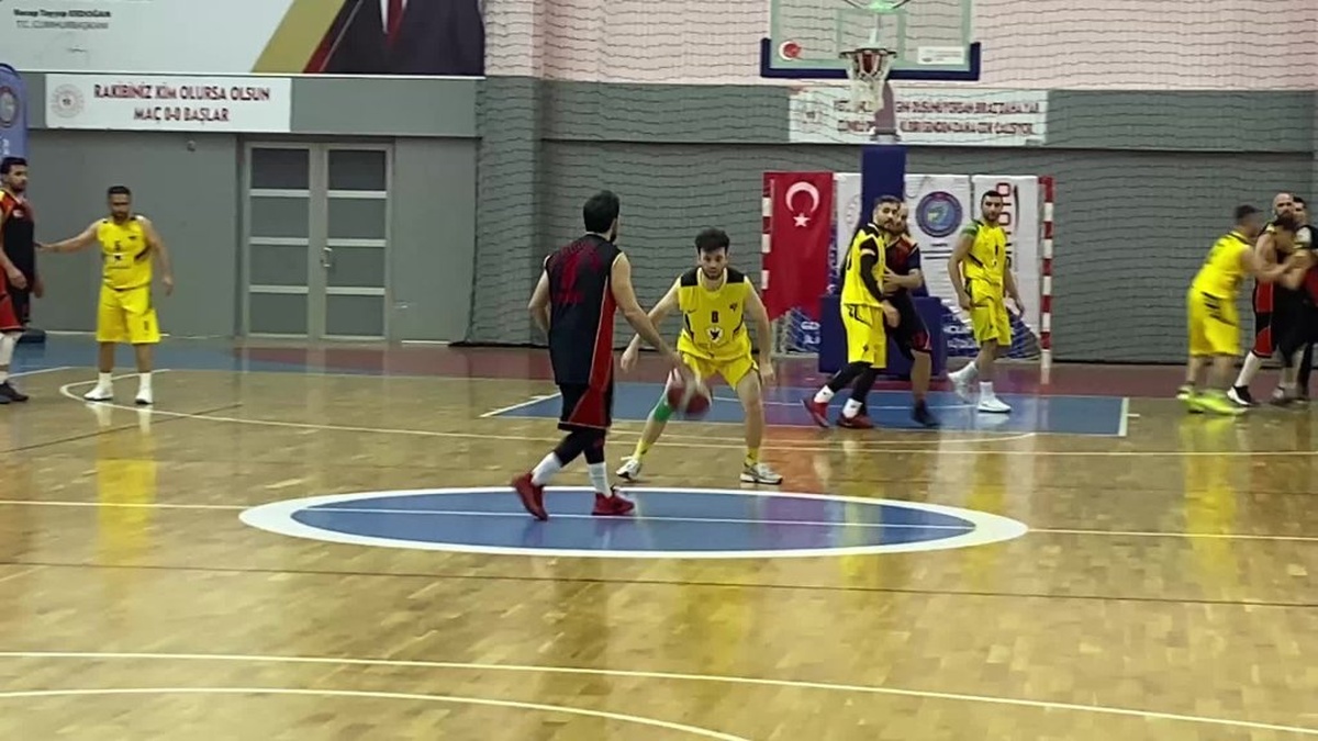 Kocaeli ve İstanbul, İşitme Engelliler Basketbol Şampiyonası'nda zirvede