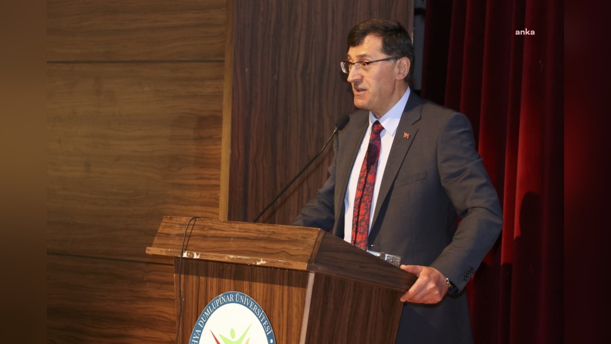 Kahveci: Kütahya'nın Geleceği Gençlerin Ellerinde