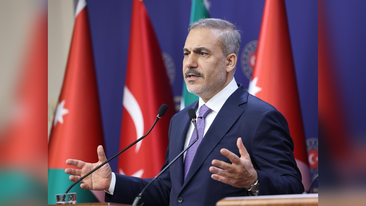 Fidan: PKK'nın Kararı Tarihi ve Önemli; Suriye'de Ekonomik Tekerin Dönmesini Bekliyoruz