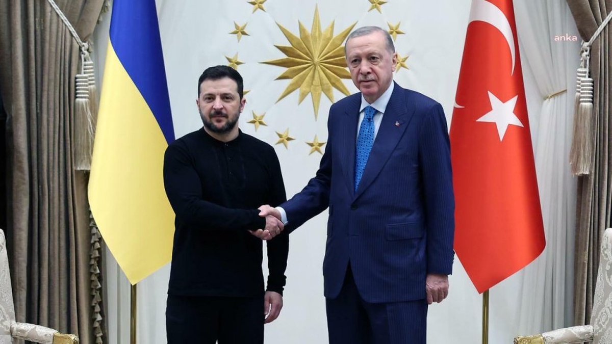 Erdoğan-Zelenskiy Görüşmesi: Türkiye, Barış Müzakerelerine Ev Sahipliği Yapmaya Hazır