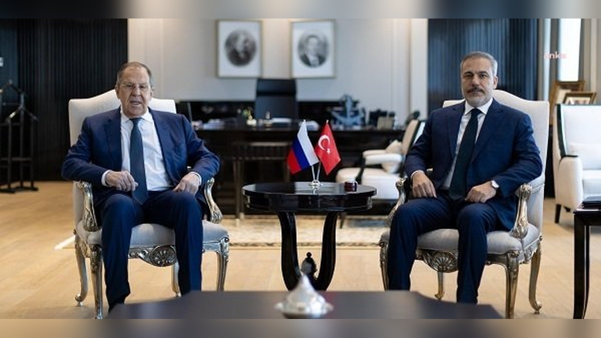 Fidan ve Lavrov, Ukrayna-Rusya Barışı İçin Görüştü