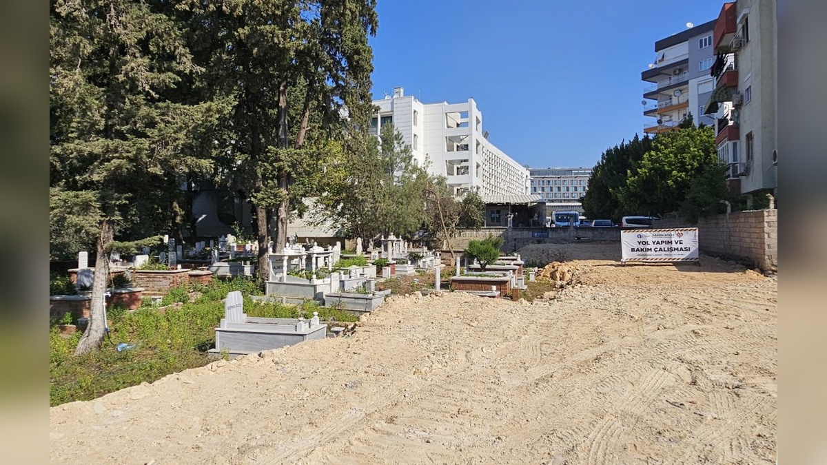 Antalya'da Selanik Göçmenlerinin Mezarları Tehlikede: Yol Çalışmasına Tepki