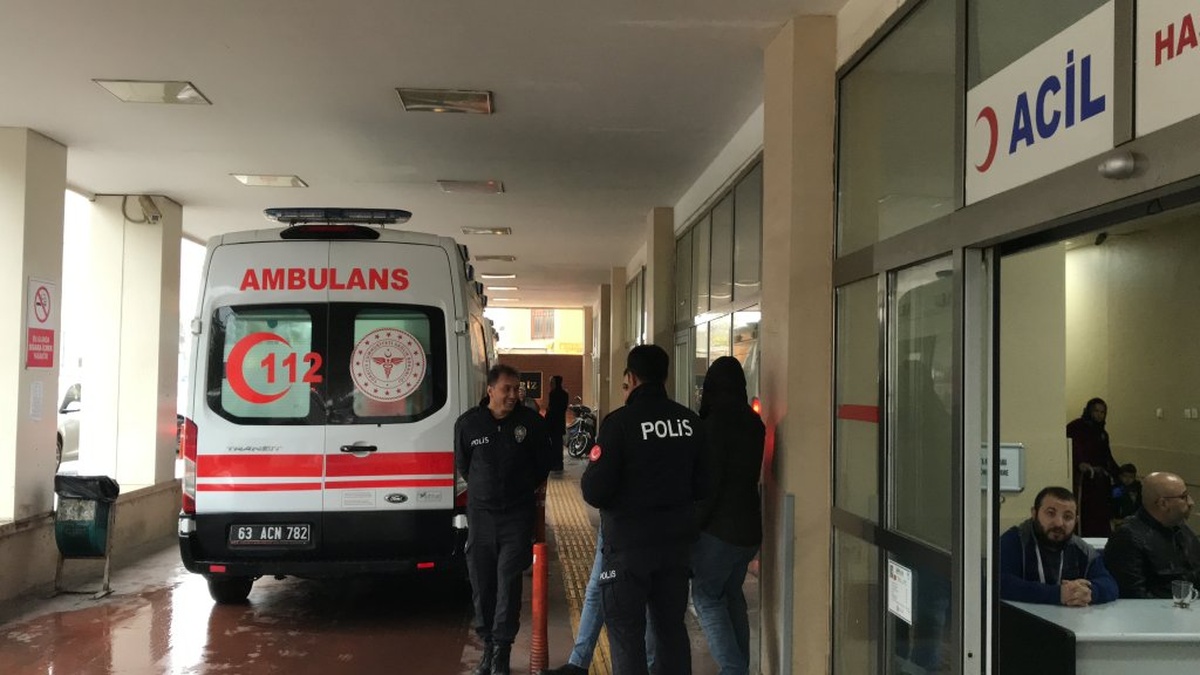 Şanlıurfa'da Havaya Açılan Ateşten İki Kişi Ağır Yaralı