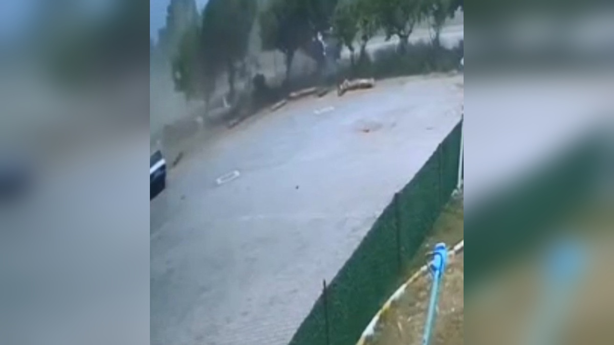 Ezine'deki Çoklu Kaza Güvenlik Kamerasında: 8 Ölü, 21 Yaralı