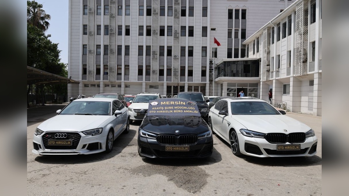 Mersin'de 50 Milyon TL değerinde 'Change' Araçlar Ele Geçirildi, 15 Şüpheli Tutuklandı